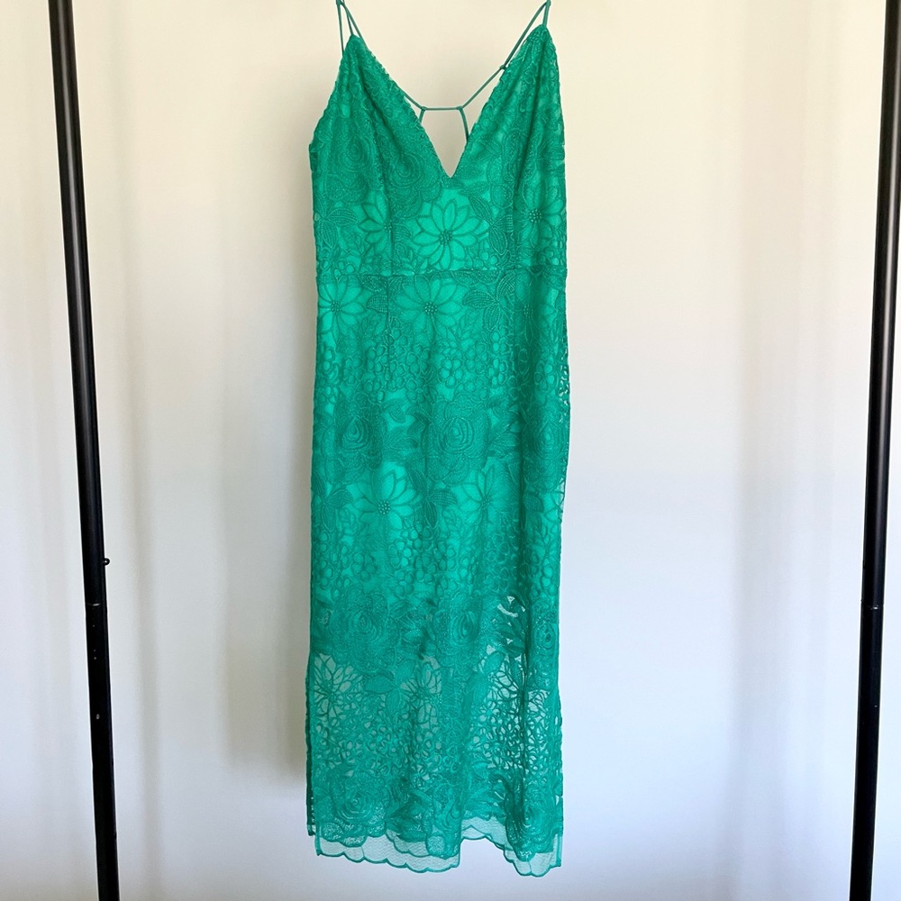NBD Lace Dress NWT, Size Small